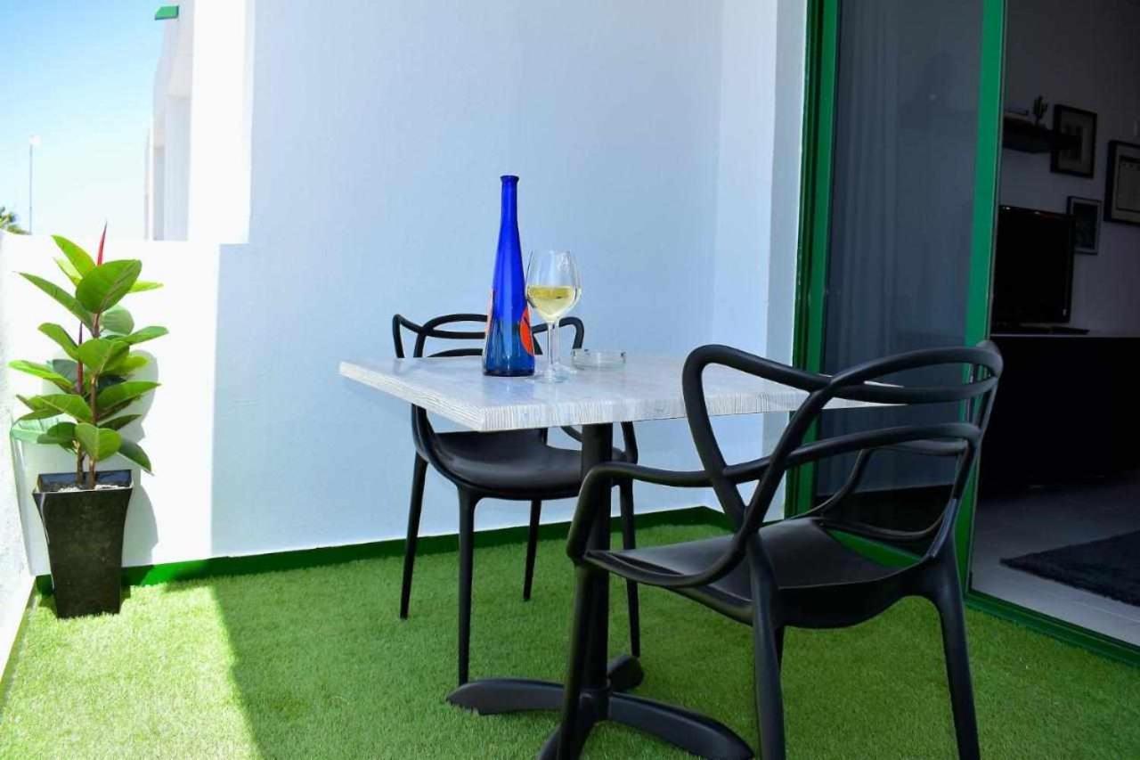 Holyhome Apartment 208 Costa Teguise Bagian luar foto